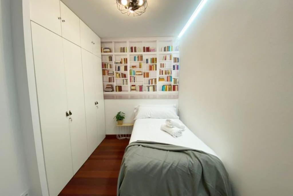 Apartament Apartamento 2H 2B En El Centro Con Garaje A Coruña Zewnętrze zdjęcie